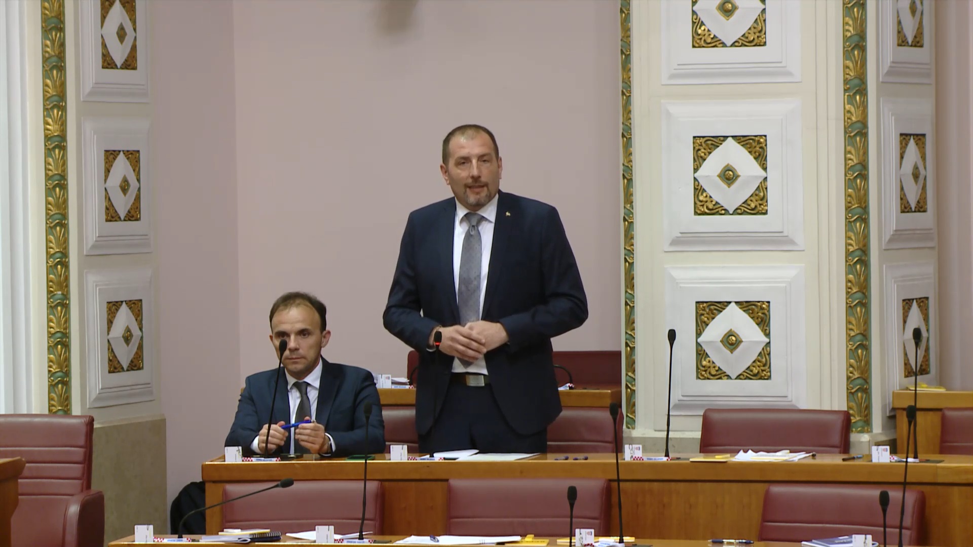 Paus Plenkoviću: Moramo smanjiti opće stope PDV-a kako bi građanima olakšali inflatorni udar!